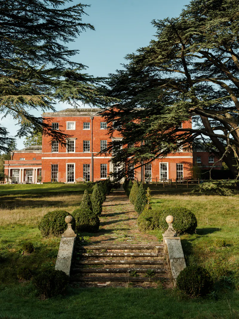 Bracknell Georgian mansion, A1539 (photo 76)