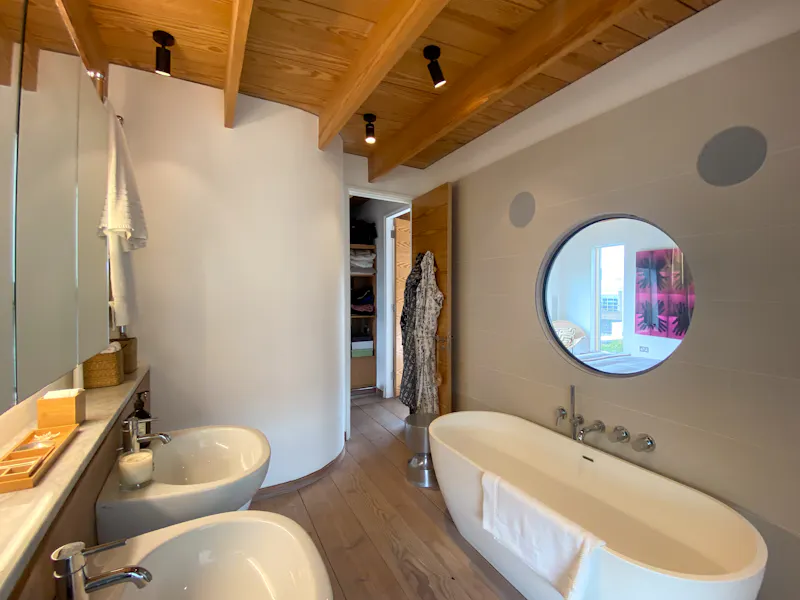 Bath - rolltop at Architectural Kensal Rise Home, K503 (photo 32)