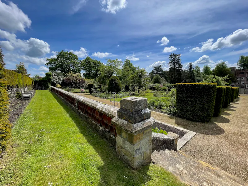 Garden at Moated Groombridge Manor House, M363 (photo 18)