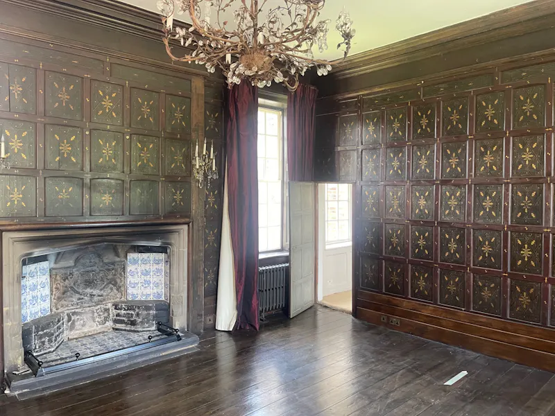 Moated Groombridge Manor House, M363 (photo 10)
