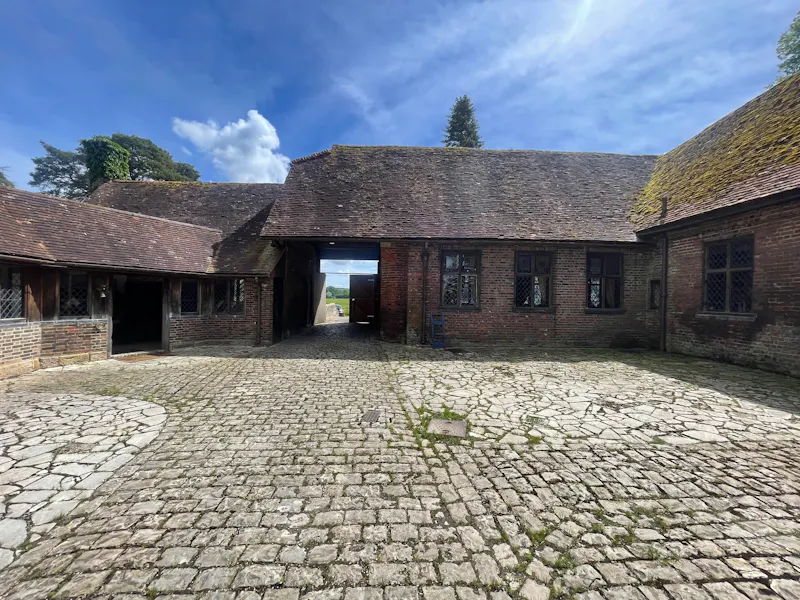 Courtyard at Moated Groombridge Manor House, M363 (photo 13)