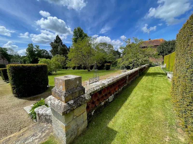 Moated Groombridge Manor House, M363 (photo 19)