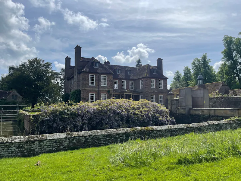 Moated Groombridge Manor House, M363 (photo 12)