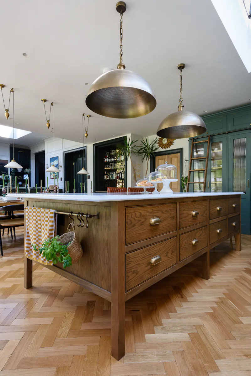 Elegant Teddington Townhouse, B2046 (photo 11)