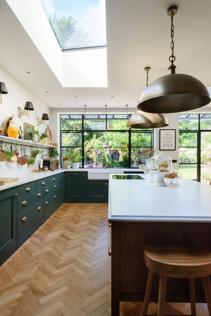 Crittall windows at Elegant Teddington Townhouse, B2046 (photo 12)