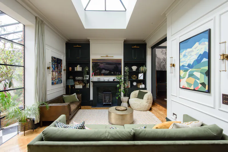 Fireplace at Elegant Teddington Townhouse, B2046 (photo 8)