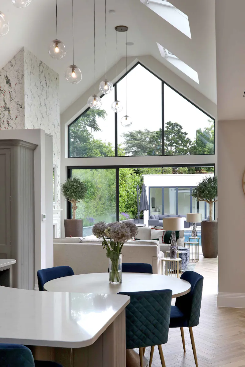 Cobham Modern Mansion, D2779 (photo 11)