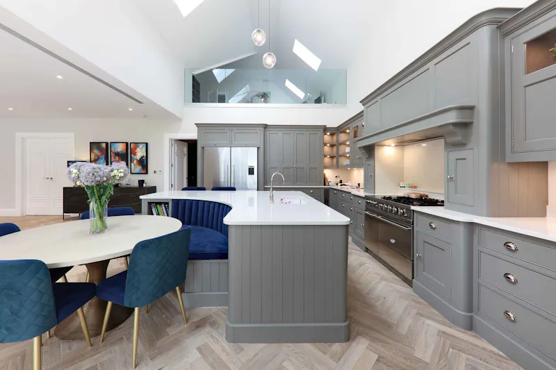 Cobham Modern Mansion, D2779 (photo 10)