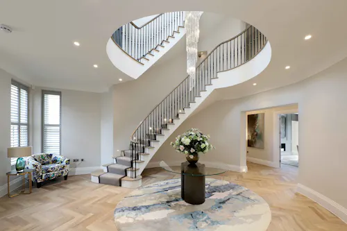 Cobham Modern Mansion, D2779