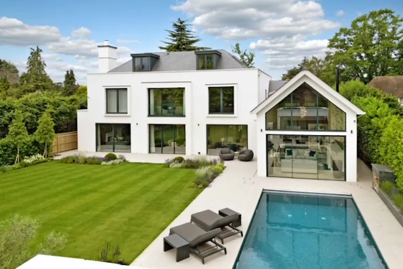Cobham Modern Mansion, D2779 (photo 33)