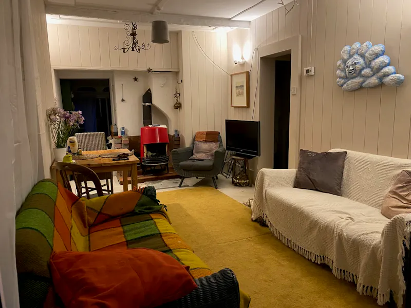 Idyllic Sheppy beach house, C897 (photo 4)