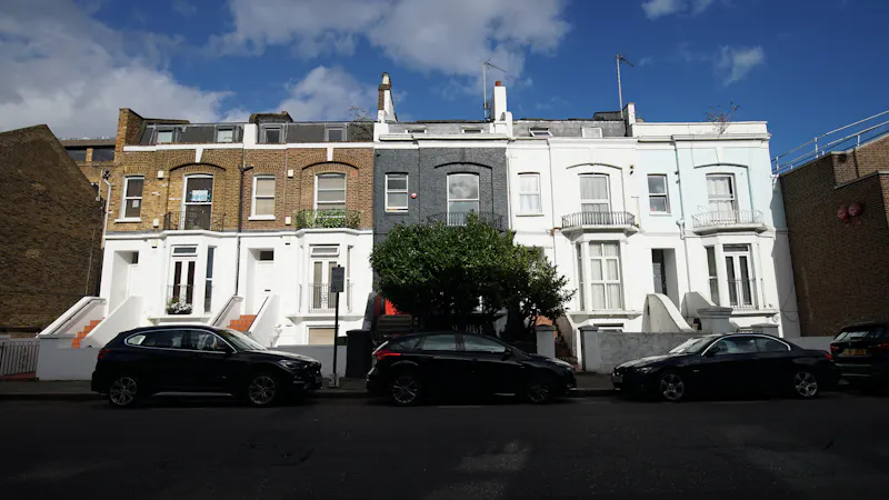 Shepherd's Bush family house, B1020 (photo 50)