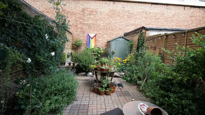 Shepherd's Bush family house, B1020 (photo 38)
