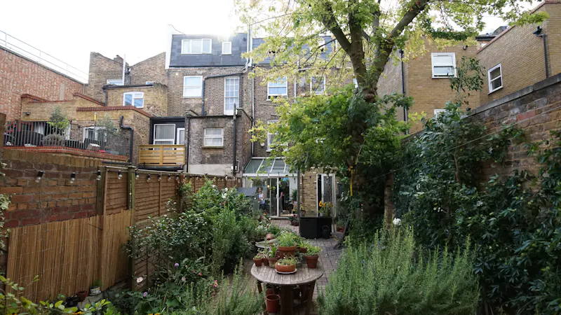 Shepherd's Bush family house, B1020 (photo 40)