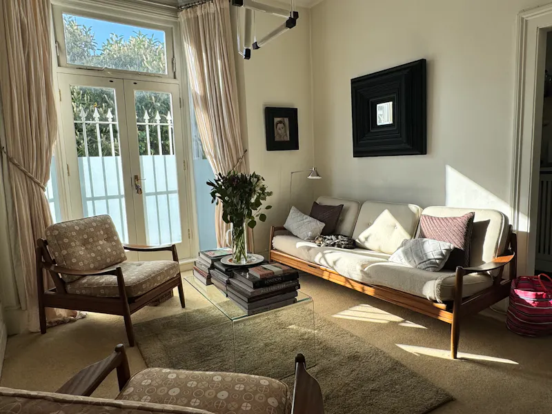 French doors at Shepherd's Bush family house, B1020 (photo 6)