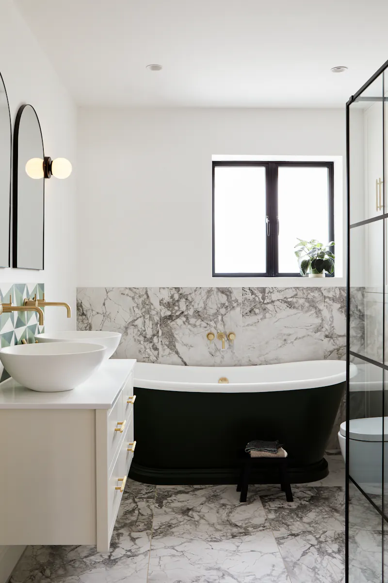 Bathroom at Beautiful Balham home, B2055 (photo 40)