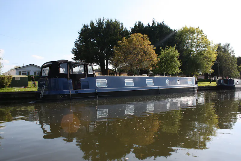 Thames based canal boat, HSE26 (photo 11)