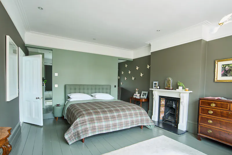 Bedroom at Contemporary Balham house, B1521 (photo 22)