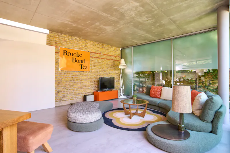 Living Room at Contemporary Balham house, B1521 (photo 15)