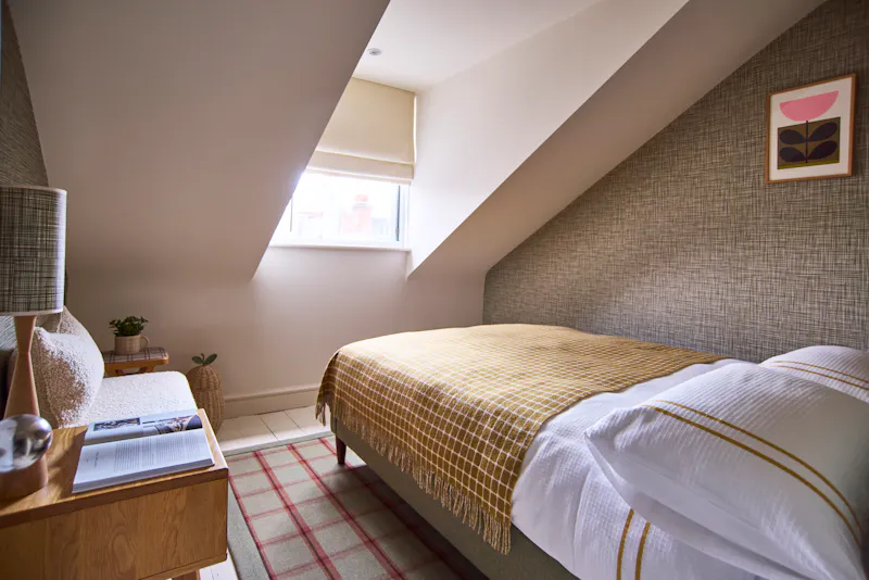 Bedroom at Contemporary Balham house, B1521 (photo 41)