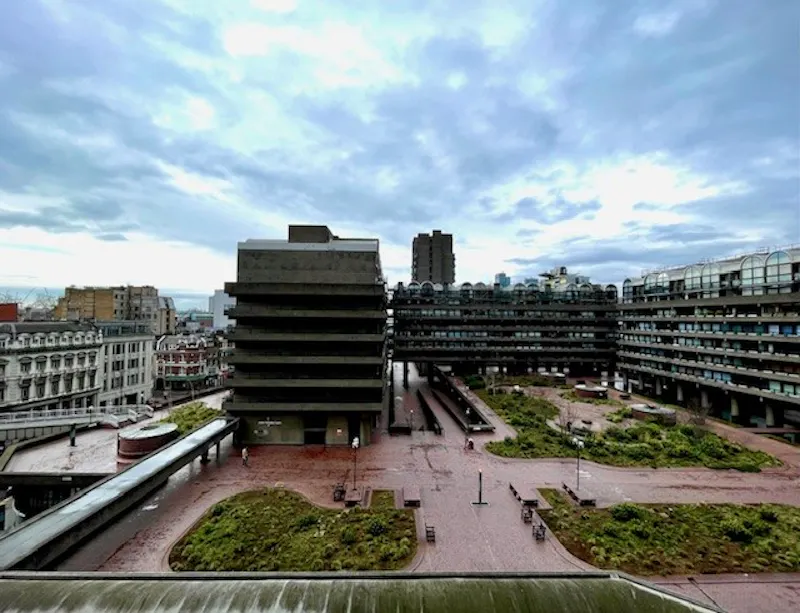 Sleek Barbican Tower Apartment, F1246 (photo 30)
