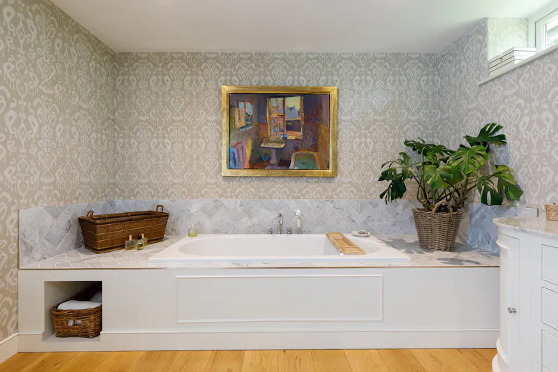 Bath at Modern South Downs Farmhouse, L758 (photo 21)