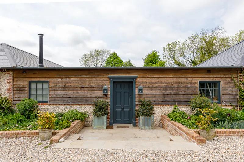 Modern South Downs Farmhouse, L758 (photo 50)
