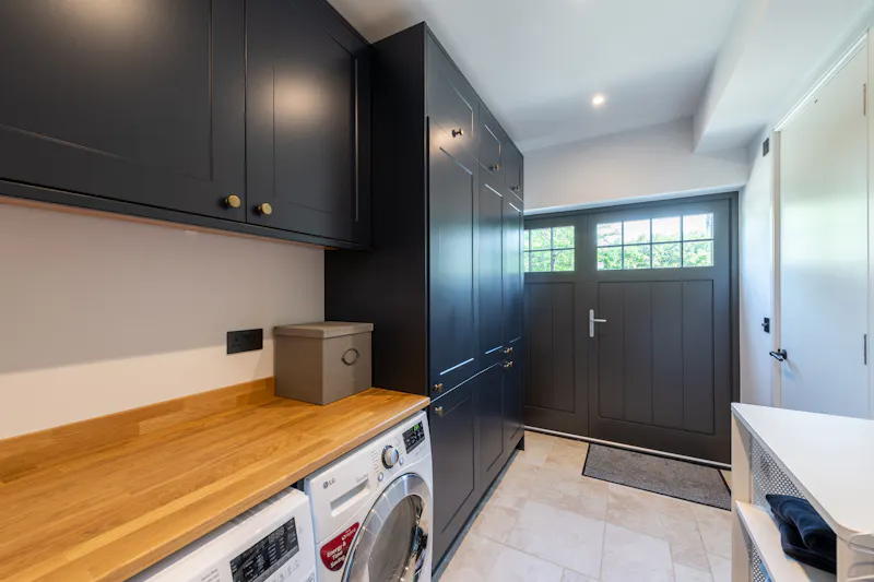Spacious Willesden house, D2781 (photo 15)