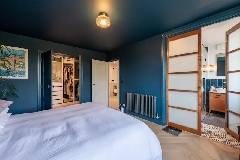 Spacious Willesden house, D2781 (photo 21)