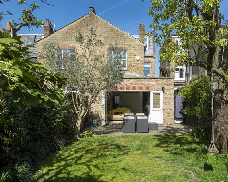 Smart Fulham Townhouse, B2047 (photo 26)