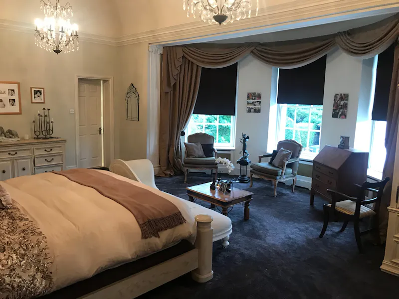 Bedroom - main at Traditional Georgian Stucco, A1635 (photo 13)