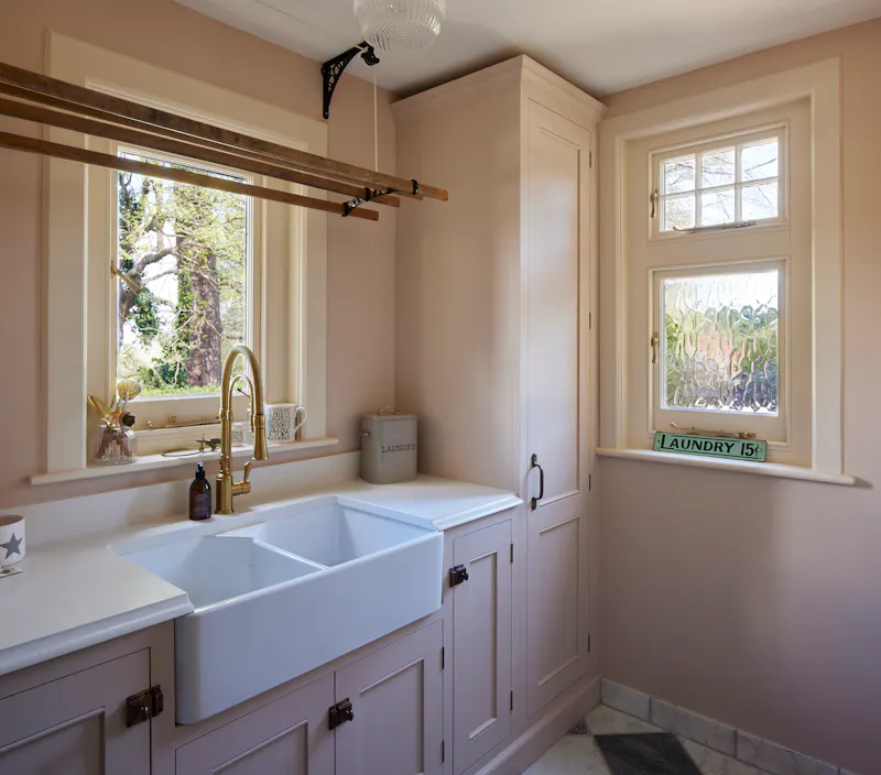 Classy West Sussex Mansion, E535 (photo 15)
