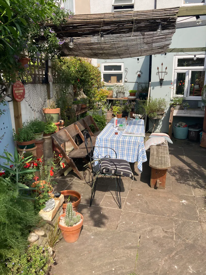 Pretty Peckham terrace, B1833 (photo 11)
