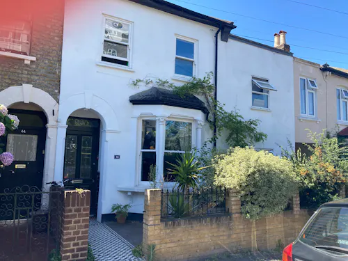 Pretty Peckham terrace, B1833