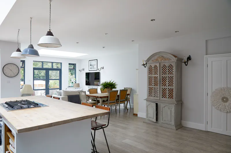 Stylish Streatham family home, E410 (photo 9)