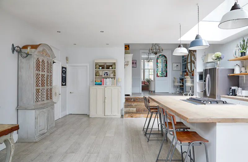 Stylish Streatham family home, E410 (photo 10)