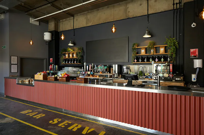 Tottenham Hale industrial venue, N545 (photo 9)