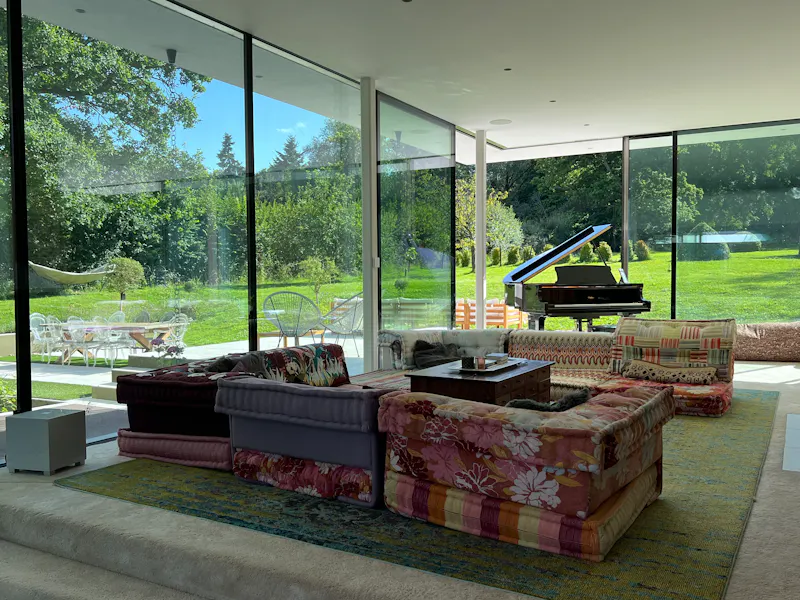 Living Room at Tranquil architect Oxford house, K507 (photo 2)