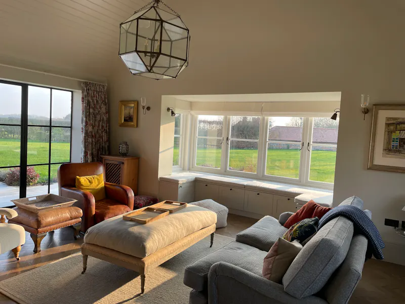 Crittall windows at Modern Culham Country House, D2783 (photo 4)