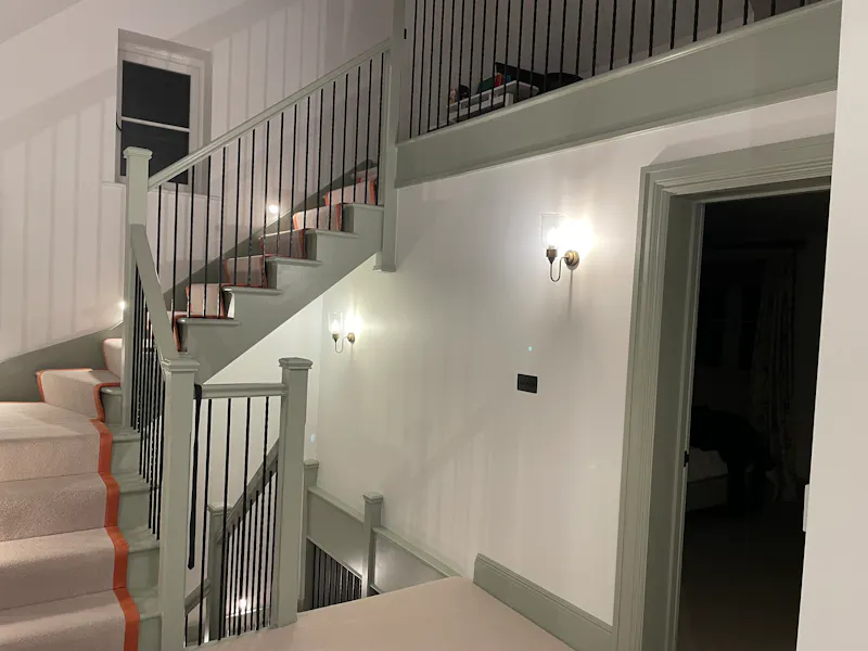 Staircase at Modern Culham Country House, D2783 (photo 18)