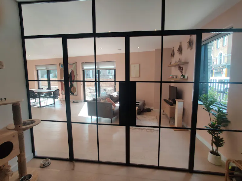 Crittall windows at Contemporary Hackney Flat , F1248 (photo 5)