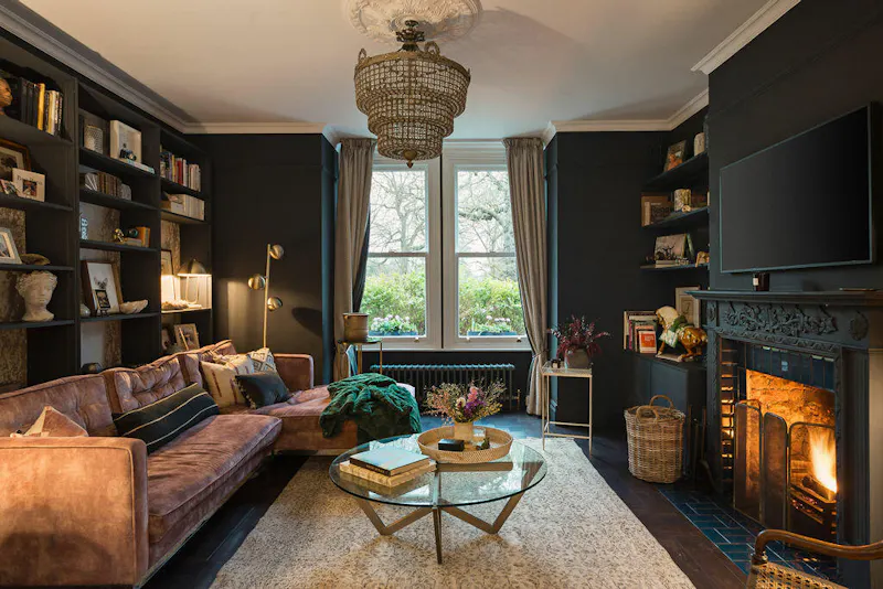 Stunning Lewisham House, B2050 (photo 4)