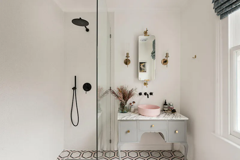 Bathroom at Stunning Lewisham House, B2050 (photo 16)
