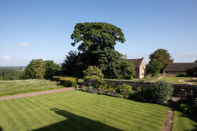 Views - country at Stately Oxfordshire Manor, M365 (photo 33)