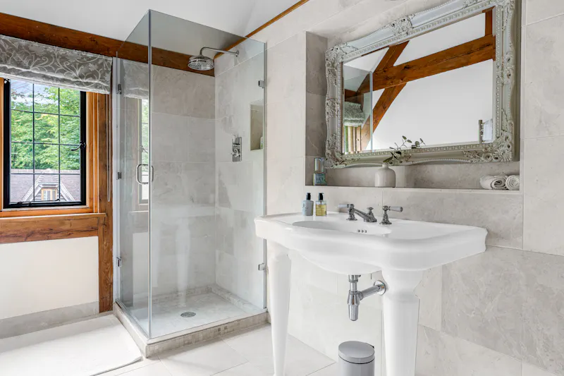 Bathroom at Oak Framed Hertfordshire Home, M273 (photo 18)