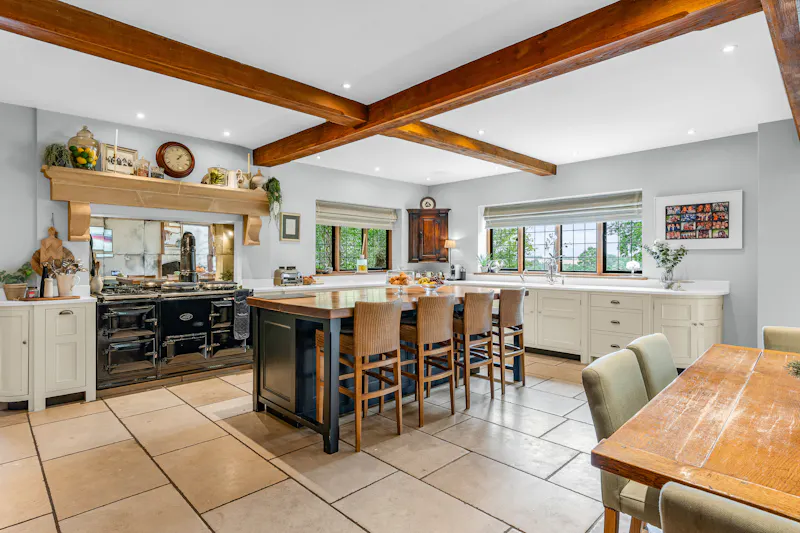 Kitchen at Oak Framed Hertfordshire Home, M273 (photo 7)