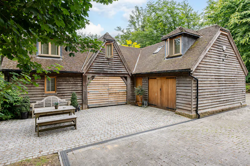 Stable / Outbuildings at Oak Framed Hertfordshire Home, M273 (photo 33)