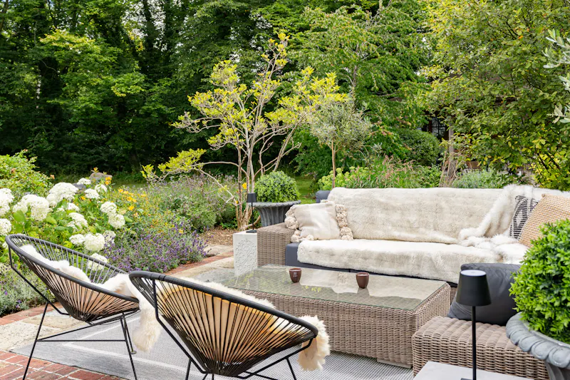 Terrace/Patio at Oak Framed Hertfordshire Home, M273 (photo 30)