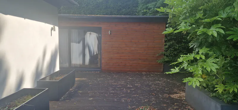 Studio at American-Style Bungalow Welwyn, D2787 (photo 24)