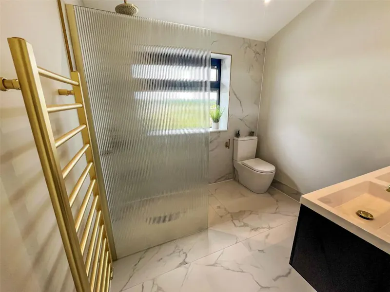 Floor - tiled at Modern-Build Bungalow Selmeston, D2789 (photo 16)